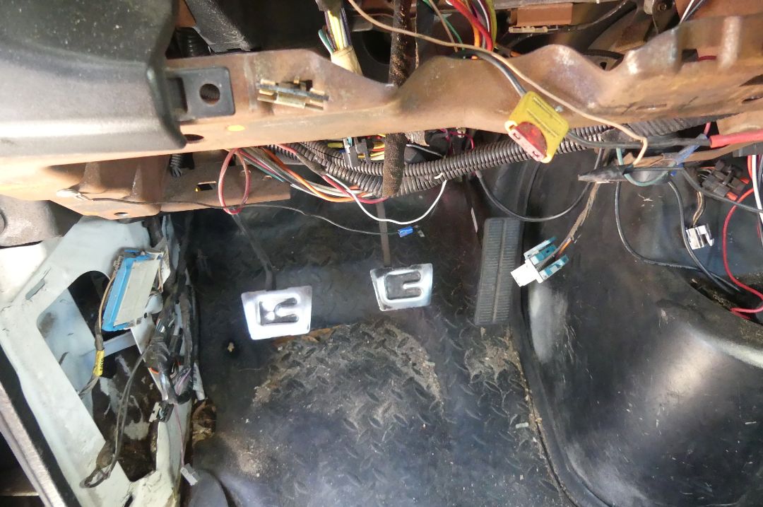 2003 GMC C8500 - Image 17